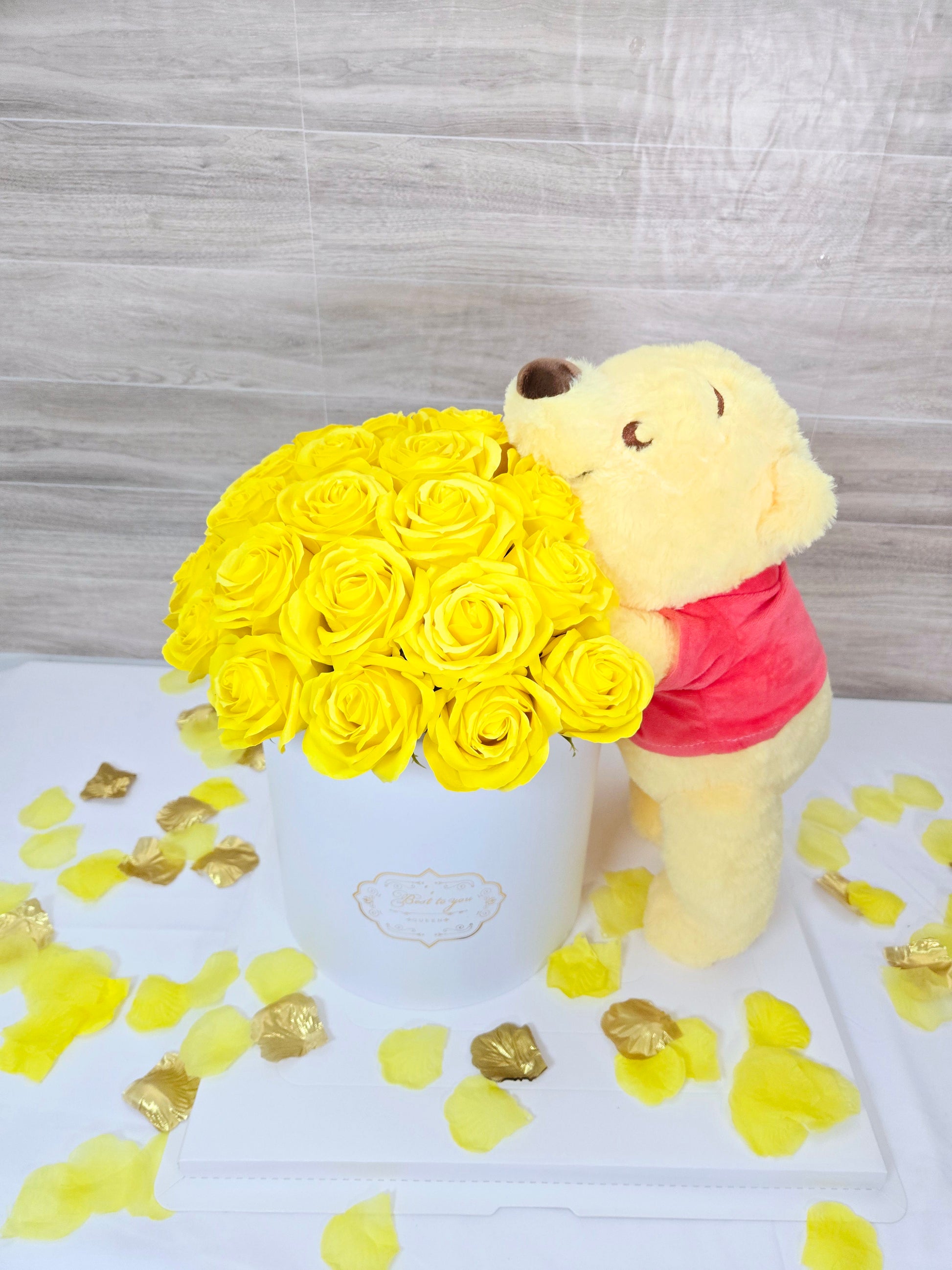 Cute Pooh Bear Yellow Bouquet - Amor in a Box